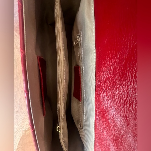 NWOT Red Italian Leather Handbag with Chain - Picture 4 of 5